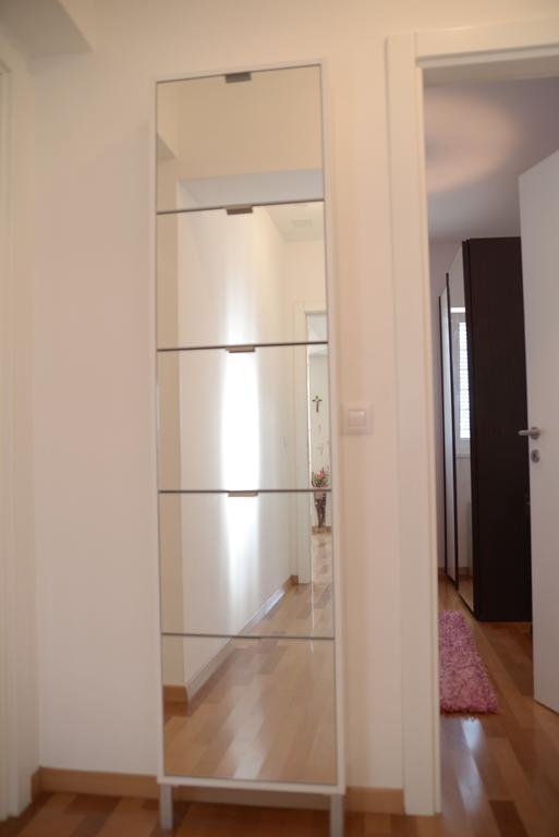 Base Bridge Apartment - Zadar City Centre - Free Parking Kültér fotó