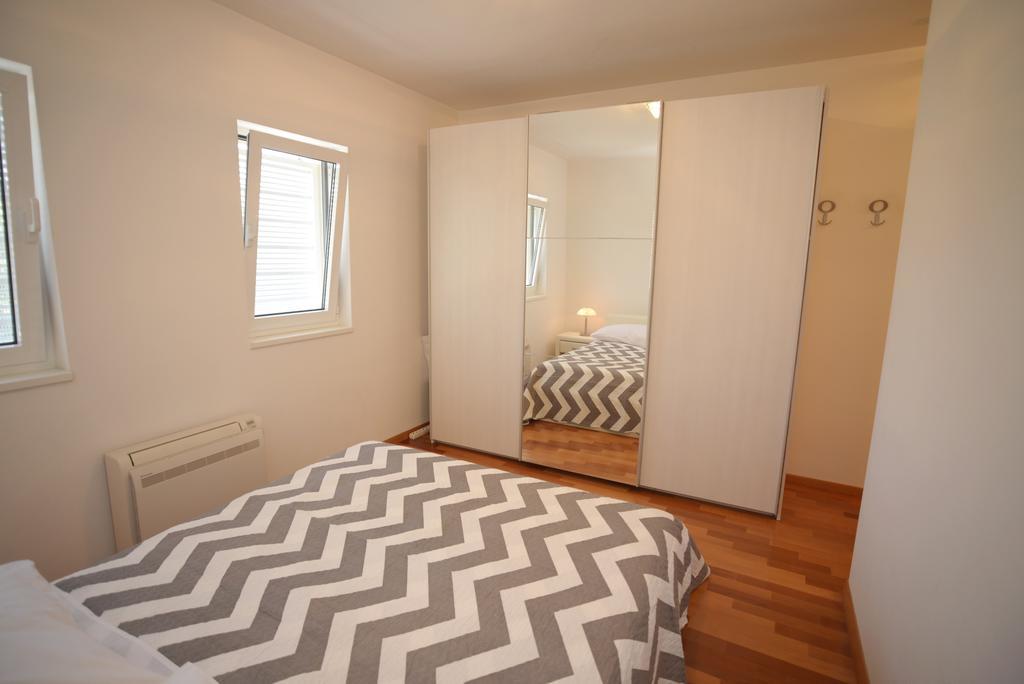 Base Bridge Apartment - Zadar City Centre - Free Parking Kültér fotó