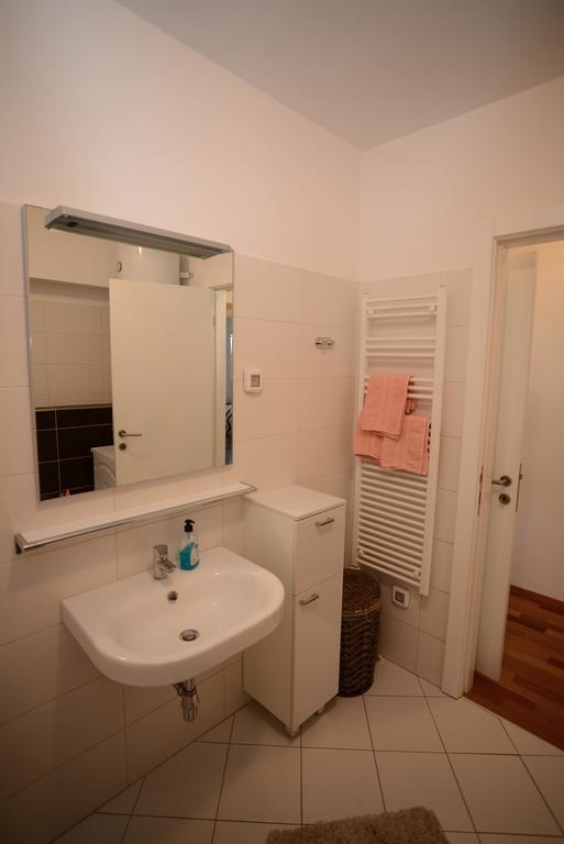 Base Bridge Apartment - Zadar City Centre - Free Parking Kültér fotó